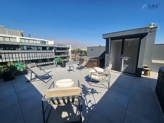 Departamento Con Terraza Privada 3d 3b En Vitacura.