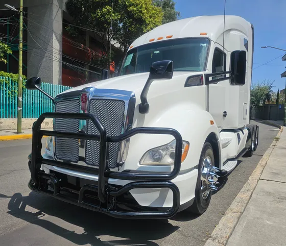 Tractocamion Kenworth T680 Man 2017