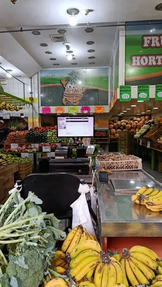 En Venta Local Comercial En Los Teques Excelente Punto Comercial