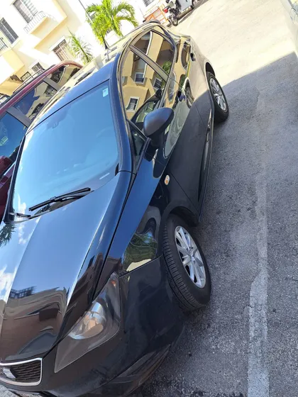 Seat Ibiza Seat Ibiza Referece Blitz 2.0 Manual 5 Marchas 2013