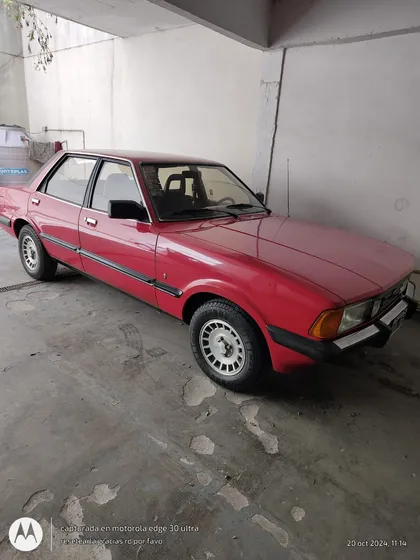 Ford Taunus Ghia 1981 -- Estado Original