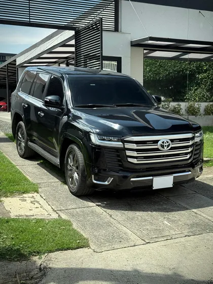Toyota Land Cruiser 4.5 Imperial Fl Lc200