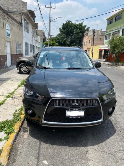 Mitsubishi Outlander 2.4 Xls At