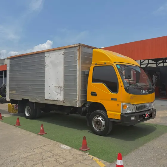 Jac Hfc 1061k/largo