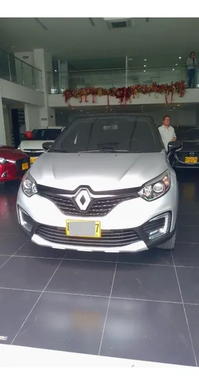 Renault Captur 2.0 Intens Automática