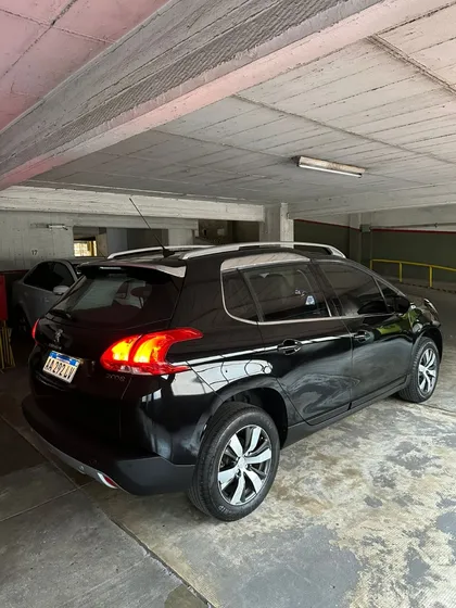 Peugeot 2008 1.6 Feline