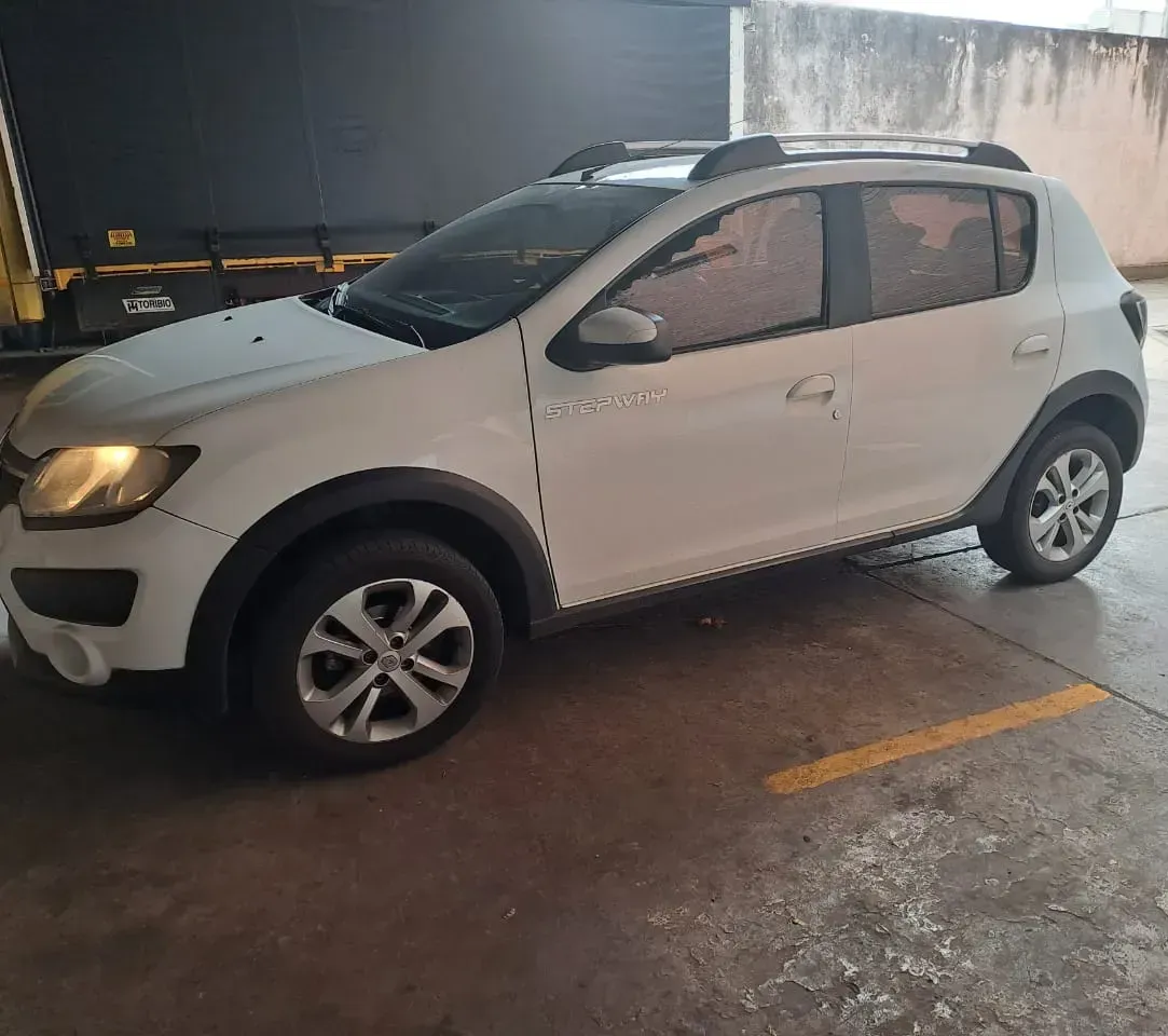 Renault Sandero Stepway 1.6 Dynamique 105cv