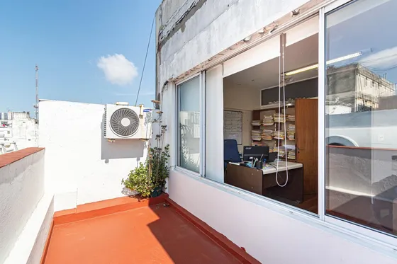 Oficina En  Tribunales, Duplex 5 Despachos, 2 Patios.