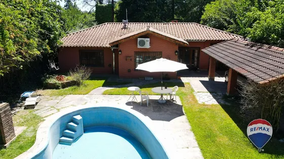 Casa 3 Ambientes En Venta En El Trebol Con Pileta