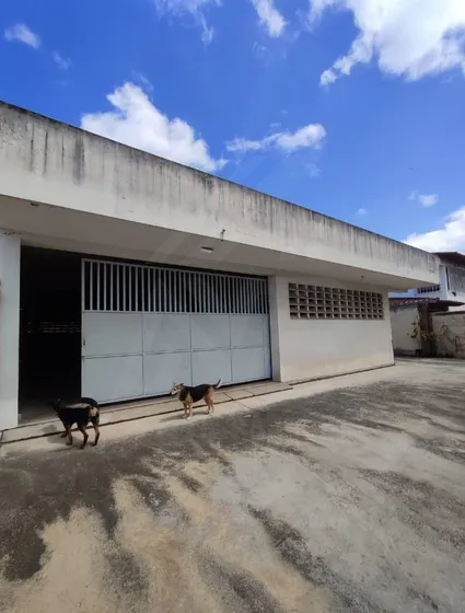 En Alquiler Galpón En Guaicoco A 10 Min Del Farmatodo De Mariche Ideal Para Deposito, Almacén Y Mucho Mas