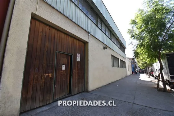 Local Comercial En Arriendo En Santiago