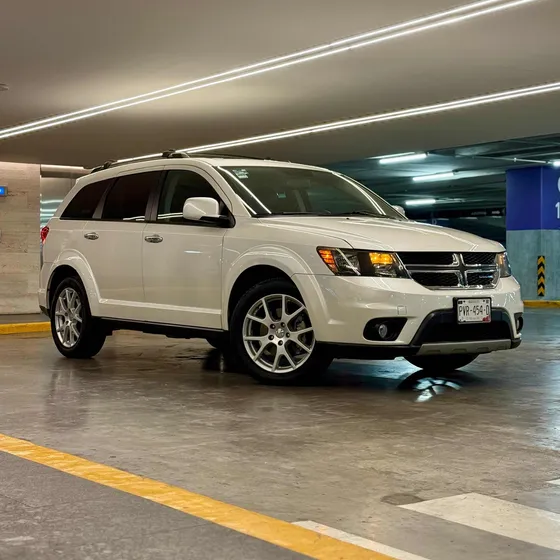 Dodge Journey 3.7 Gt 3.6 At
