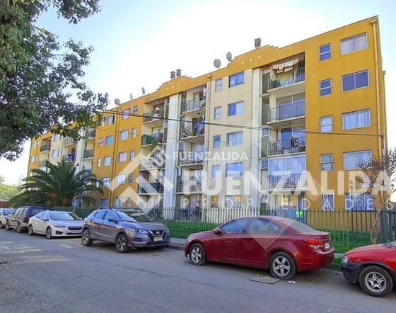 Departamento En Venta De 2 Dorm. En Maipú