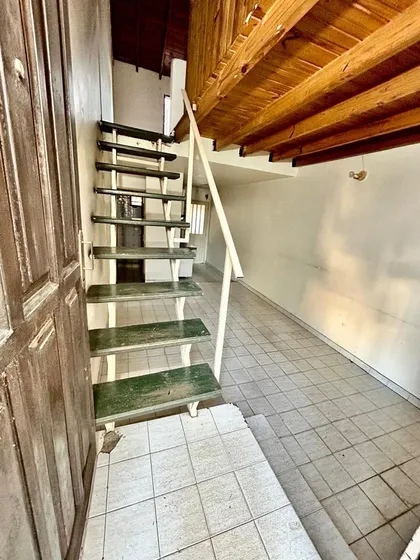 Duplex 2 Ambientes Con Patio, A Remodelar