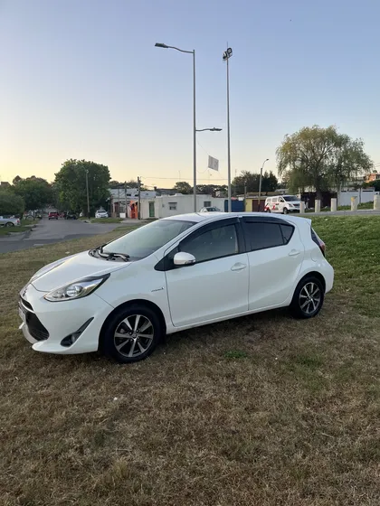 Toyota Prius 1.5 C Hibrido At