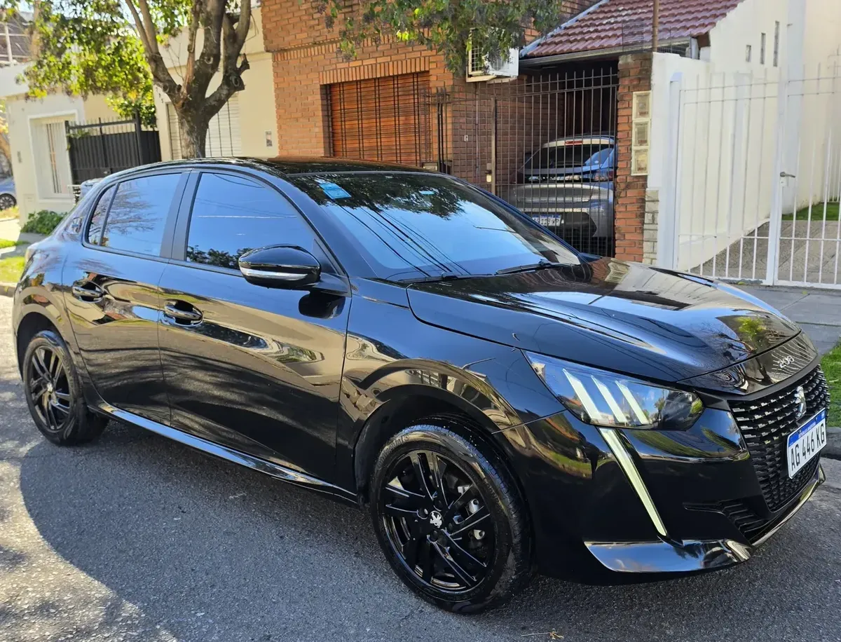 Peugeot 208 1.6 Active At