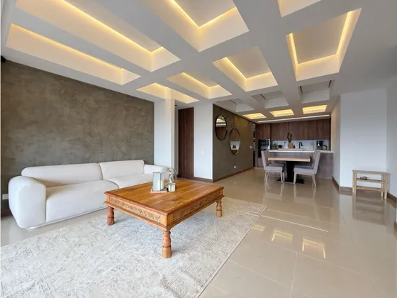 Se Vende Apartamento En El Poblado Las Santas -origami