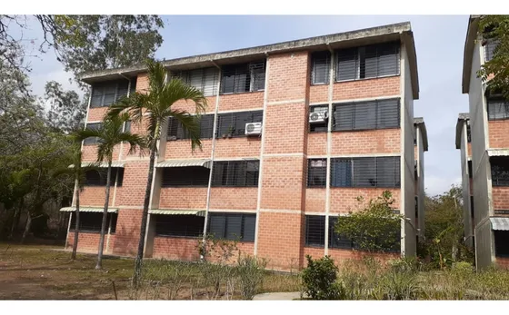 Se Vende Apartamento 74m2 Ciudad Casarapa 3164