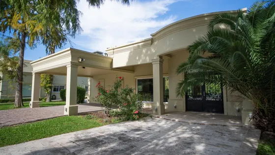Venta De Lote Con Proyecto En San Diego Club De Campo
