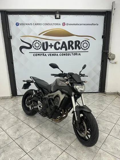 Yamaha Mt-09 