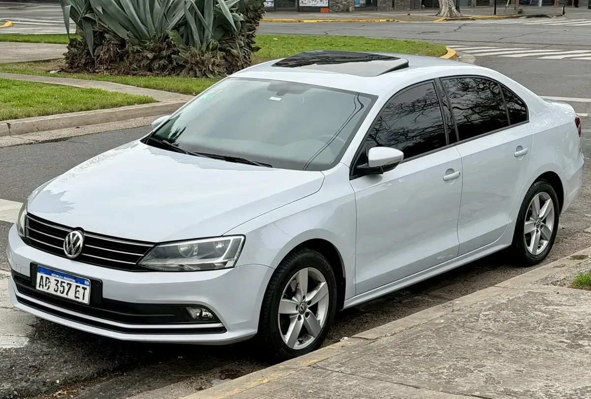 Volkswagen Vento Comfortline