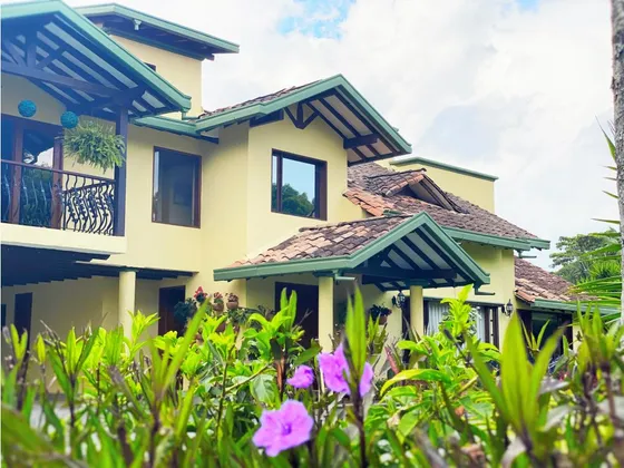 Venta De Casa Campestre En Llanogrande
