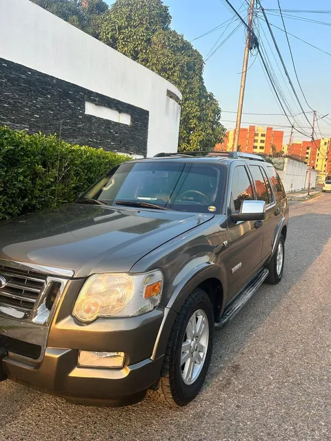 Ford Explorer Limited