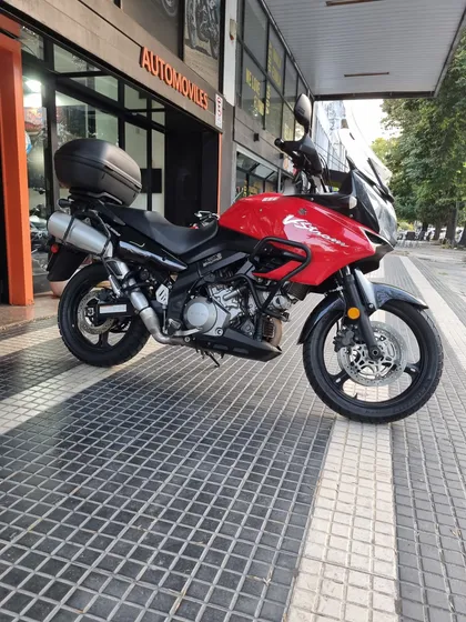 Suzuki V-strom 1000