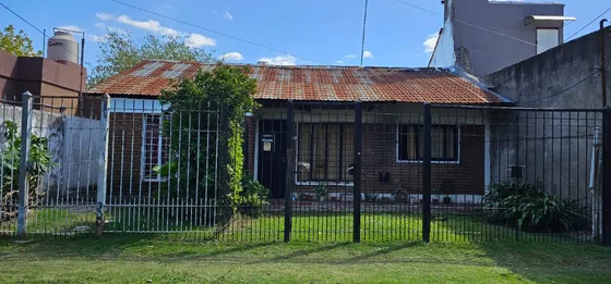 Casa A Refaccionar En Ituzaingo Norte