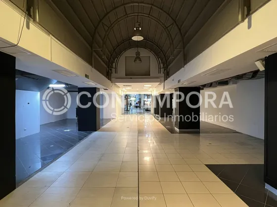 Local En Santiago Centro