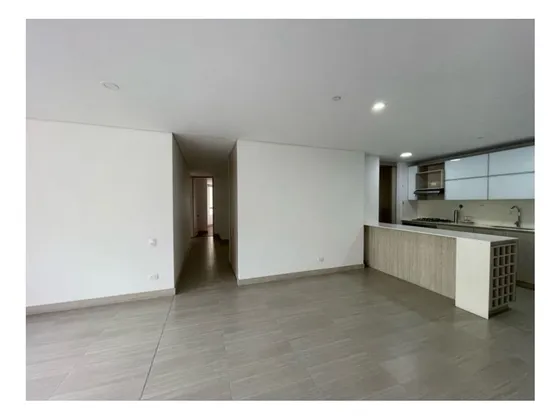 Rhbr-12347 (apto) Piso 13 (poblado, Castropol)
