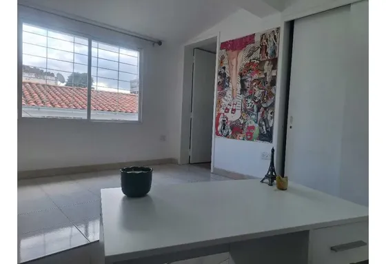 Alquiler Local O Espacio Show Room 12 M2 Santa Eduvigis