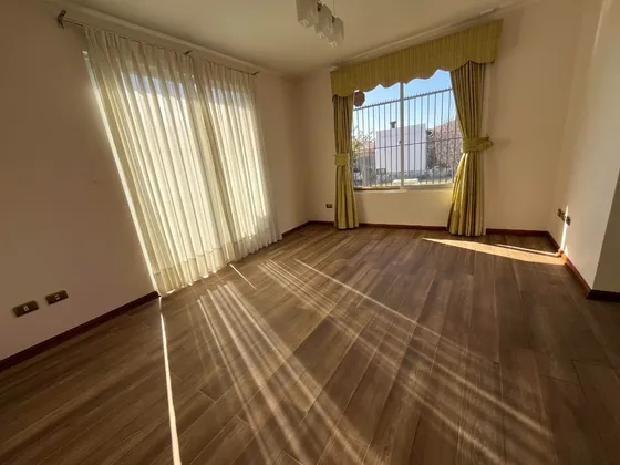 Casa Impecable En Calle Cerrada Conjunto Hibiscus 