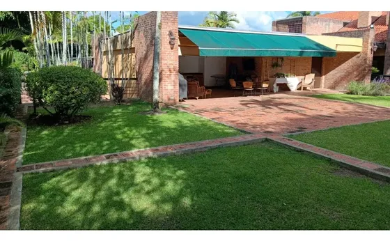 Alq/venta Apto Con 2 Jardínes Propios 620+450m2/6h/7b/4p/oripoto 6192