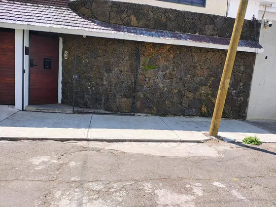 Casa En Renta En Sinatel