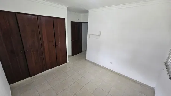 Oportunidad Única! Este Espectacular Apartamento En Residencial Ciudad Real Ii