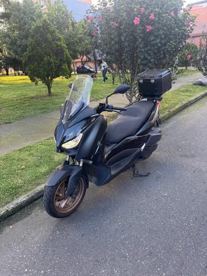Yamaha Xmax 300. Excelente Estado, Muy Poco Uso