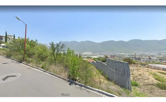 Terreno En Venta En Lomas De Valle Alto