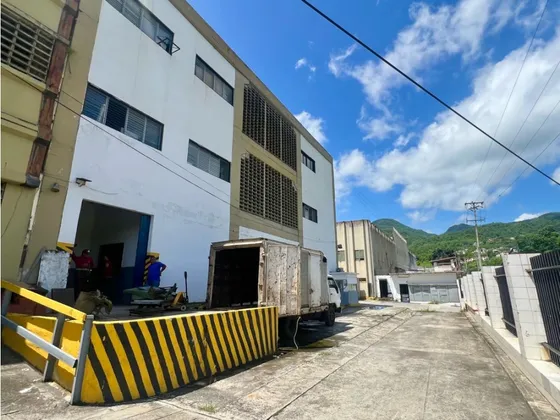 En Alquiler Galpon Zona Industrial Cloris. Guarenas - Miranda