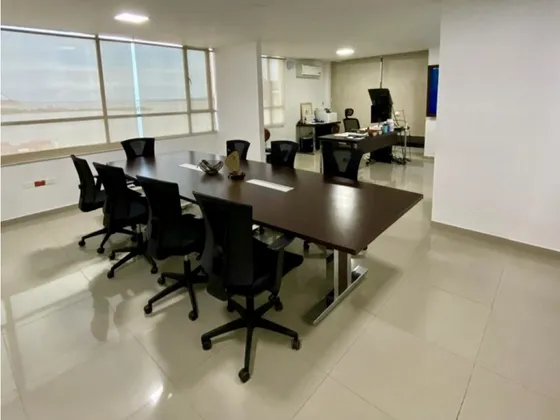 Manga - Venta De Oficinas Edificio Twin Bay