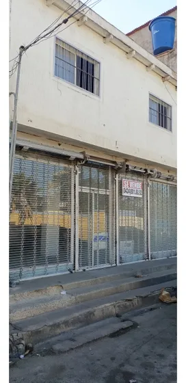 Local Comercial Calle San Rafael