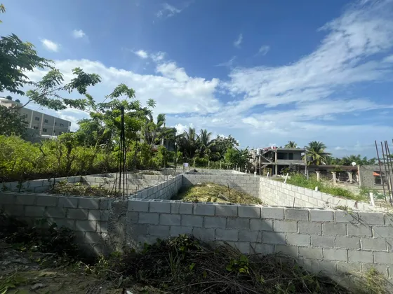 Se Vende Solar Con Mejora San Cristobal 