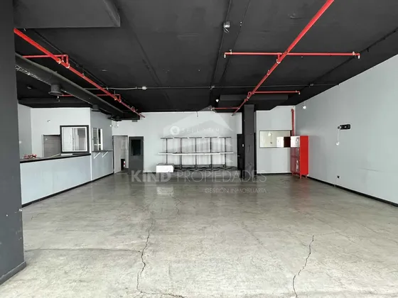 Local Comercial Plaza Sta. María Providencia