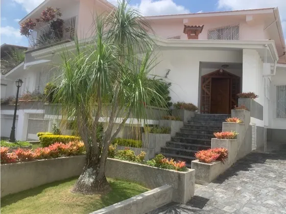 Vendo Casa 770m2 8h/7b/7pe  Caurimare 
