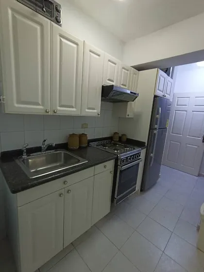 Apartamento Tipo Estudio En Venta Trigal Norte, Res. Hazerot Suites - Valencia Amoblado (mm)