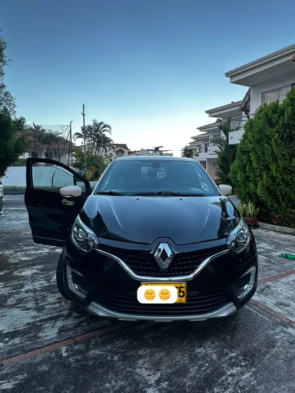 Renault Captur 2.0 Intens Automática