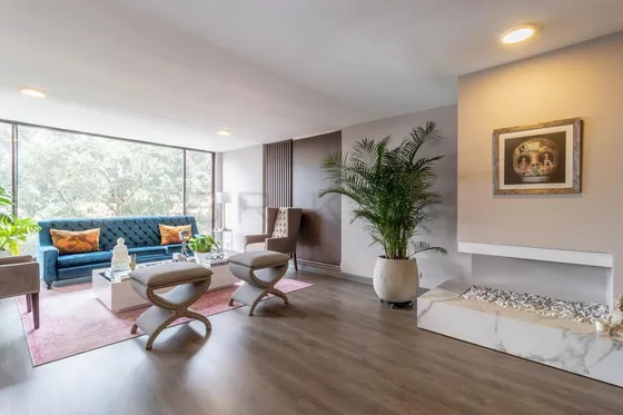 Apartamento En Venta En El Refugio-chapinero. Cod V5579