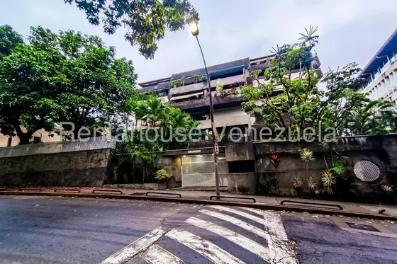 Ld Apartamento En Venta Urb. La Castellana, Caracas Yf 26-14746