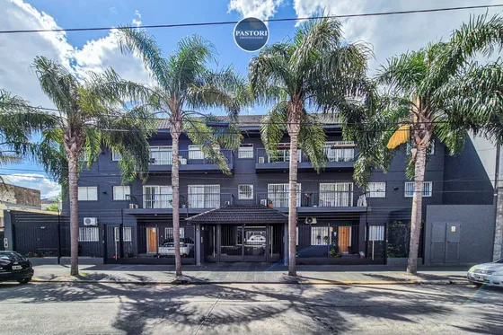 Venta De Departamento 3 Ambientes Con Cochera En Munro