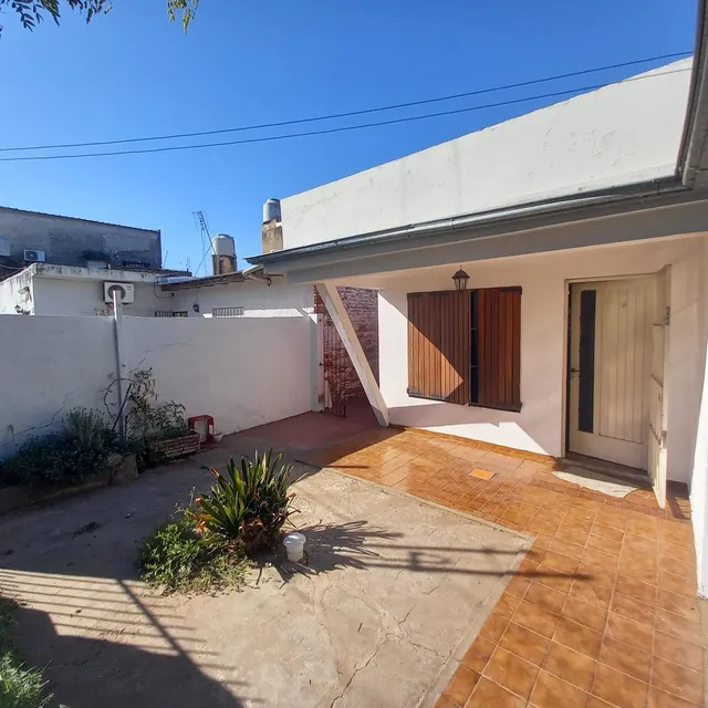 Casa En  Venta Jose C. Paz